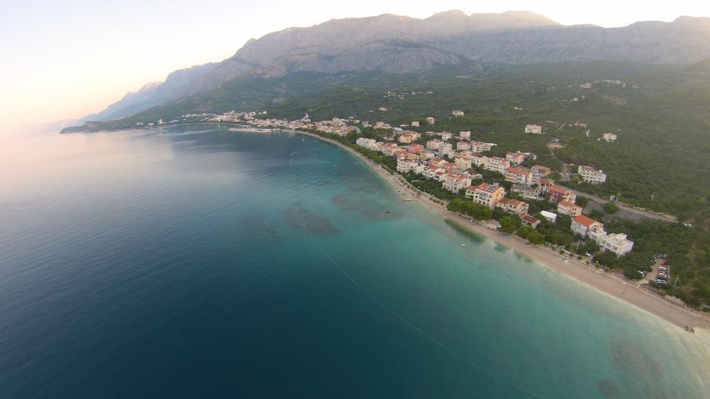 Waterfront Apartments - Tučepi Esterno foto