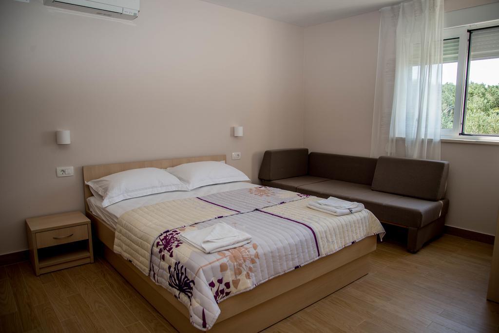 Waterfront Apartments - Tučepi Esterno foto