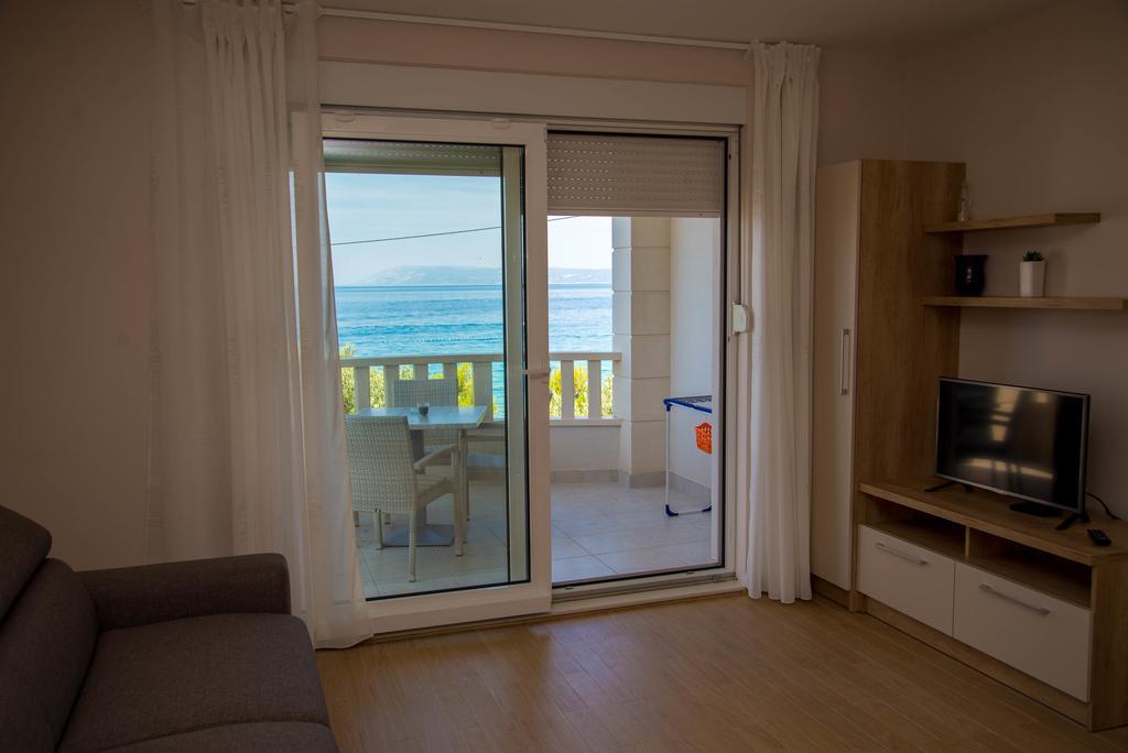 Waterfront Apartments - Tučepi Esterno foto